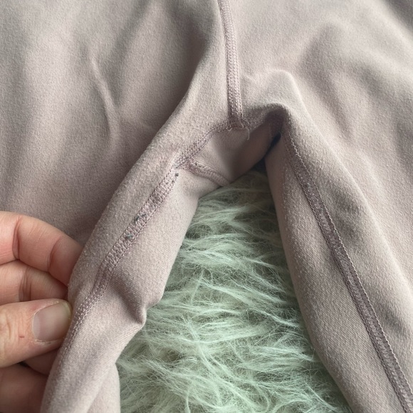 Fabletics blush cropped leggings - Picture 4 of 4